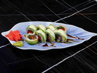 Рол Зелений Дракон (310г)