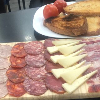 Tabla Surtido De Embutidos