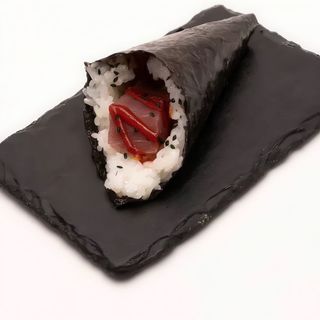 Temaki Atún con mango