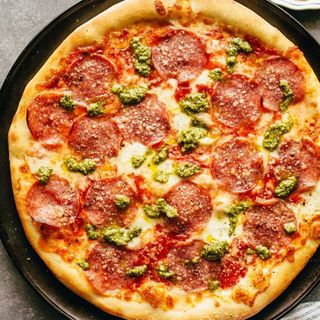Pizza Salami mare