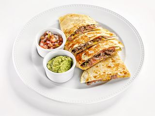 Кесаділья з яловичиною (280g)
