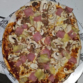 Pizza 4 estaciones