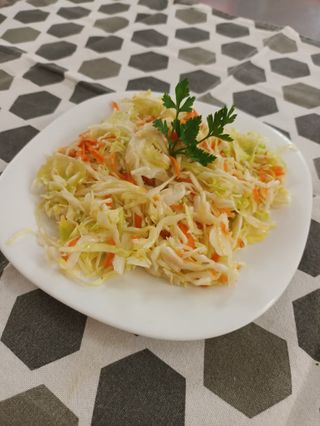 Салата Зеле (200г)