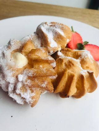 Профітролі пломбірно-заварні