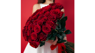 Bukiet 9 długich czerwonych róż