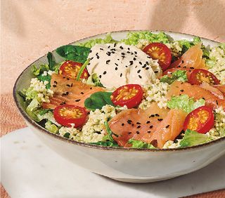 Ensalada Salmón y Bulgur (+0,01€ Tasa Ley Plast. 07/2022)