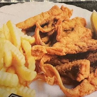 Перки ватос с пържени картофи (450г)