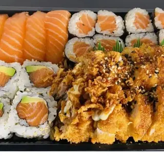 Sushi de Salmão (24 Peças)