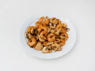Gambas con champignones