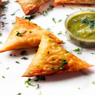 3. Samosa (5 Uds.)