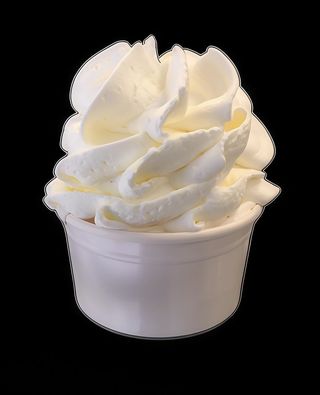 Coppa media con panna montata