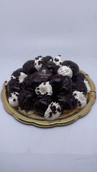 Profitterol al cioccolato