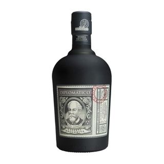 Diplomático reserva