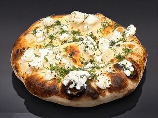 Focaccia cu brânză feta și mărar (340g)