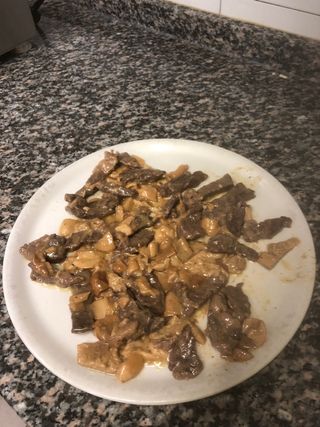 TAGLIATA DI ANGUS AI FUNGHI PORCINI DI BOSCO