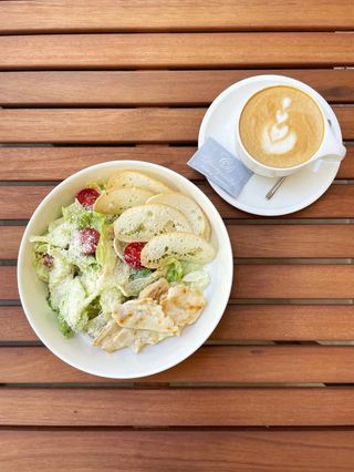 Салат Цезар з куркою на грилі (300г)