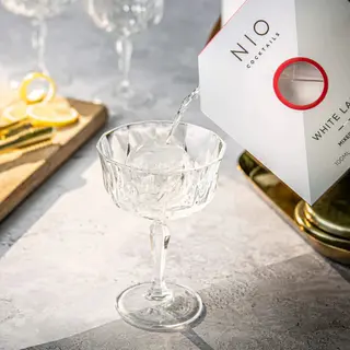 NIO White Lady