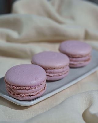 Macarons de fructe de padure