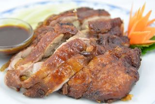 Pato Asado Con Salsa Picante