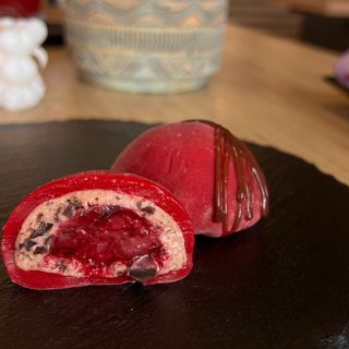 Mochi "Вишня-шоколад" - 55 г