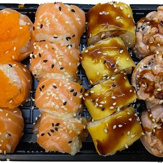 85 -  Sushi Combinado