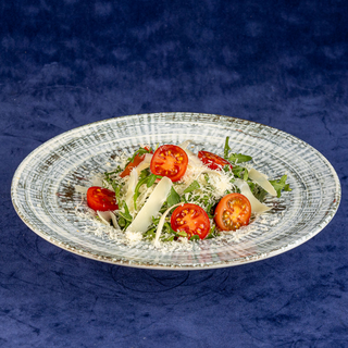 SALATA RUCOLA , ROSII CHERRY PARMESAN