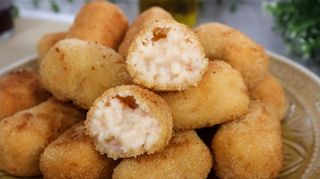 Croquetas Caseras De Merluza Y Gambas Con Patatas 10 Uds.