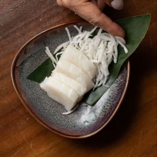 Sashimi pez mantequilla (4 uds.)