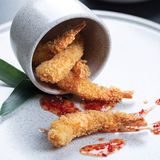 Shrimp tempura with sweet chili sauce