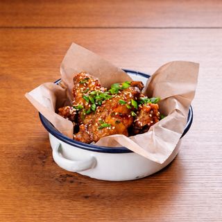 ქათმის ფრთები აზიურად