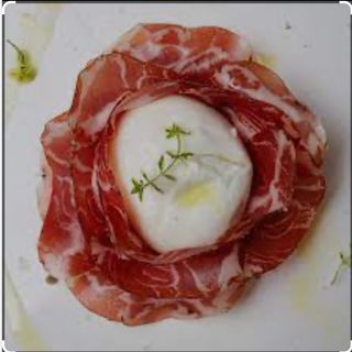CAPOCOLLO E BURRATA DI MARTIN FRANCA