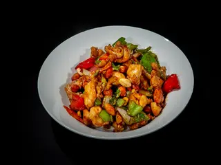 110G. Pollo Gongbao(Picante)