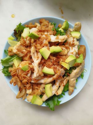 Bowl de Frango e Abacate