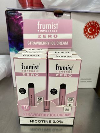 Strawberry Ice Cream aprox 500 puffs 