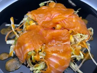 In1. Insalata salmone