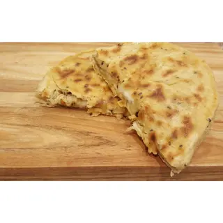 Chilli Cheese Naan