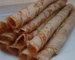 Filloas Con Dulce De Leche