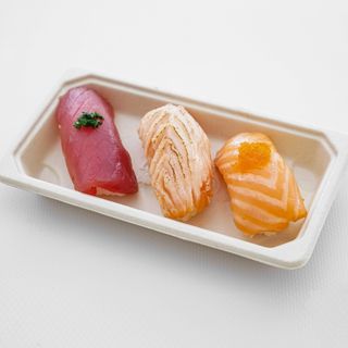 Nigiris (mínimo 3 uds.)