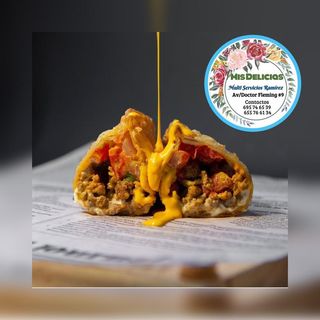 Empanadas Dominicanas Especiales De Ternera Y Queso (1 Ud.)