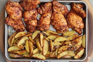 Mega Combo (8pcs of chicken , big chips slices plus soda)