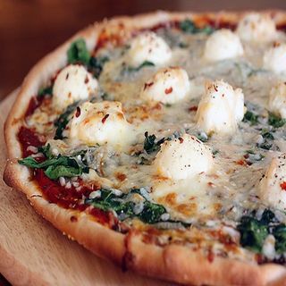 Pizza ricotta (33 cm.)