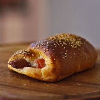 Barchetta con prosciutto e mozzarella