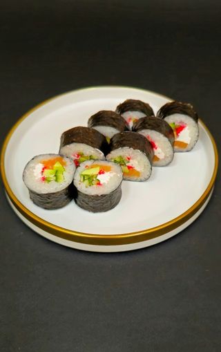 Футомакі з Лососем (275)-8 шт