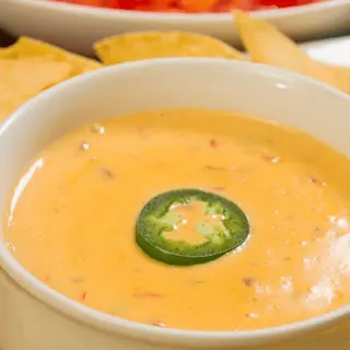 Salsa Cheddar Y Bacon