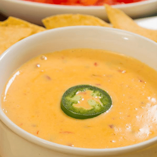 Salsa Cheddar Y Bacon