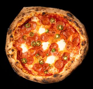 Пица пеперони (450г)