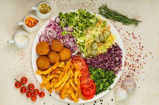 Falafel la farfurie