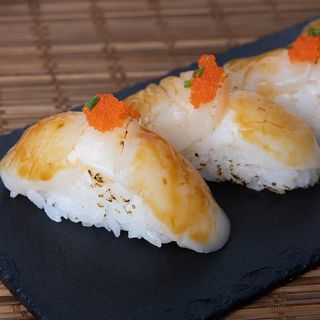 181.Nigiri hotate
