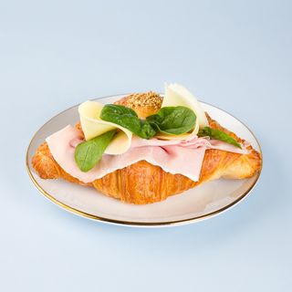 Croissant con cotto e provola