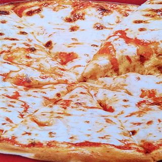 Pizza De Pepperoni Con Champiñones (Mediana)